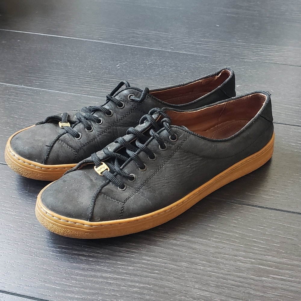 Salvatore Ferragamo Running Shoe Sneaker - Classic Navy Suede Gum Sole Gold
